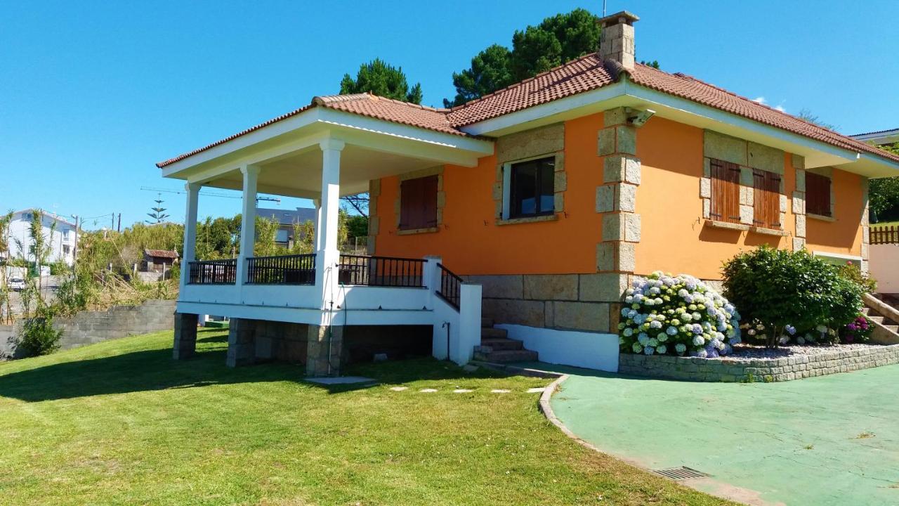 Chalet En Sanxenxo, Encima De La Playa Canelas Villa Bagian luar foto